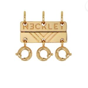 NEW Necklet - TRIPLE LAYERING CLASP